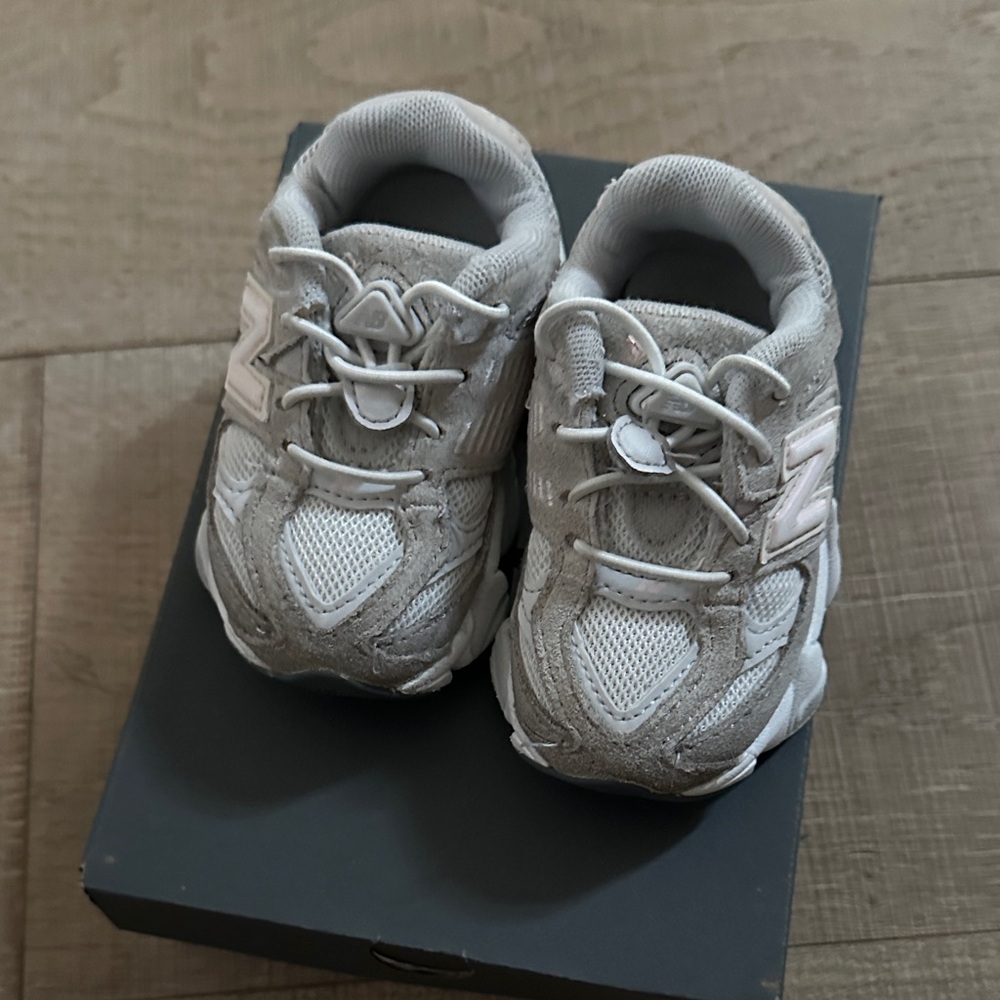 New Balance Toddler 9060 Sneakers